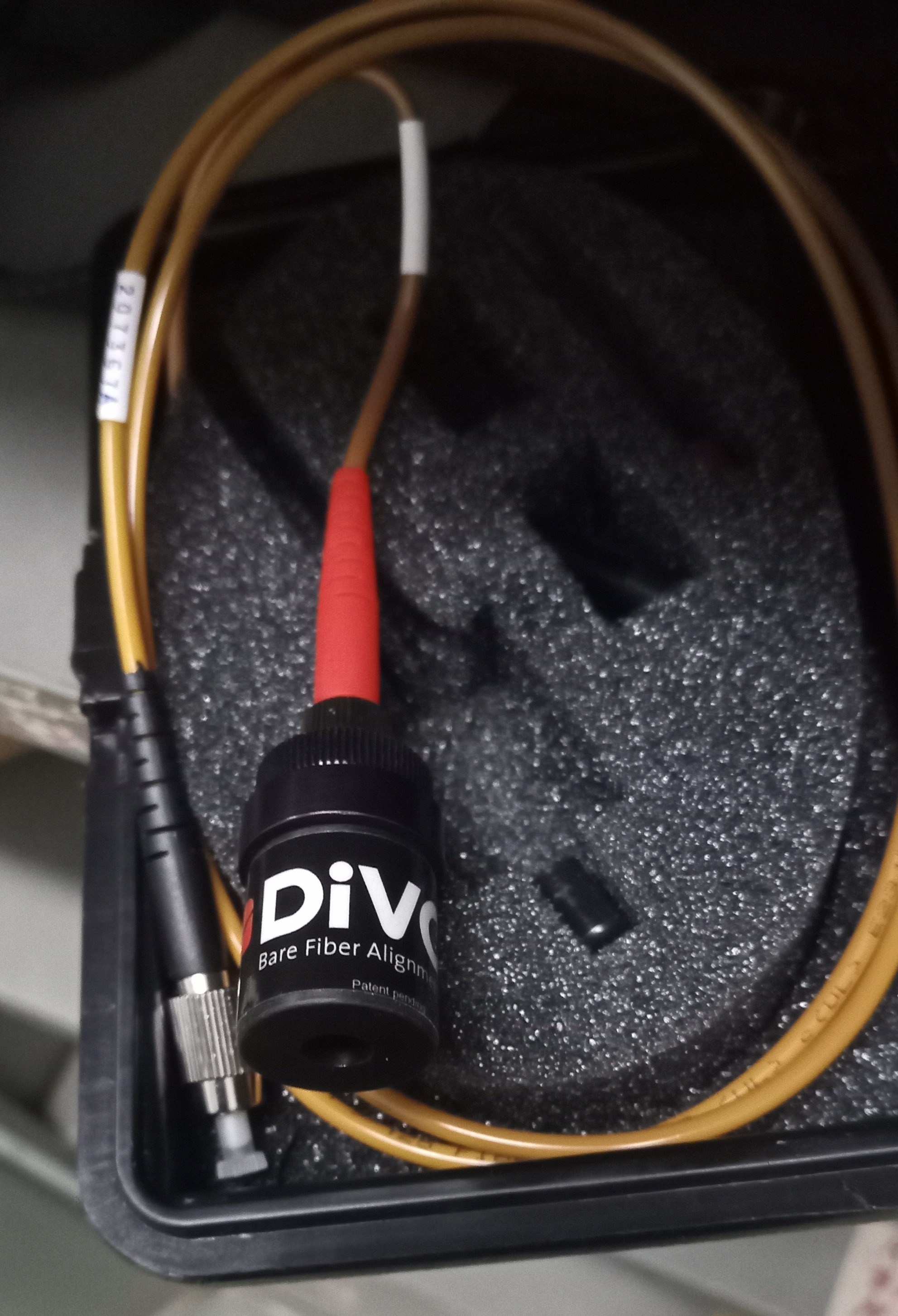 Bare Fiber Allignment Tool